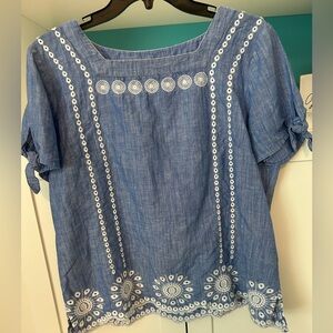Talbots size M blue top with embroidery in white . Excellent condition.